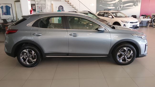Kia XCeed 1.0 T-GDi Drive 85kW (115CV)  - Foto 5