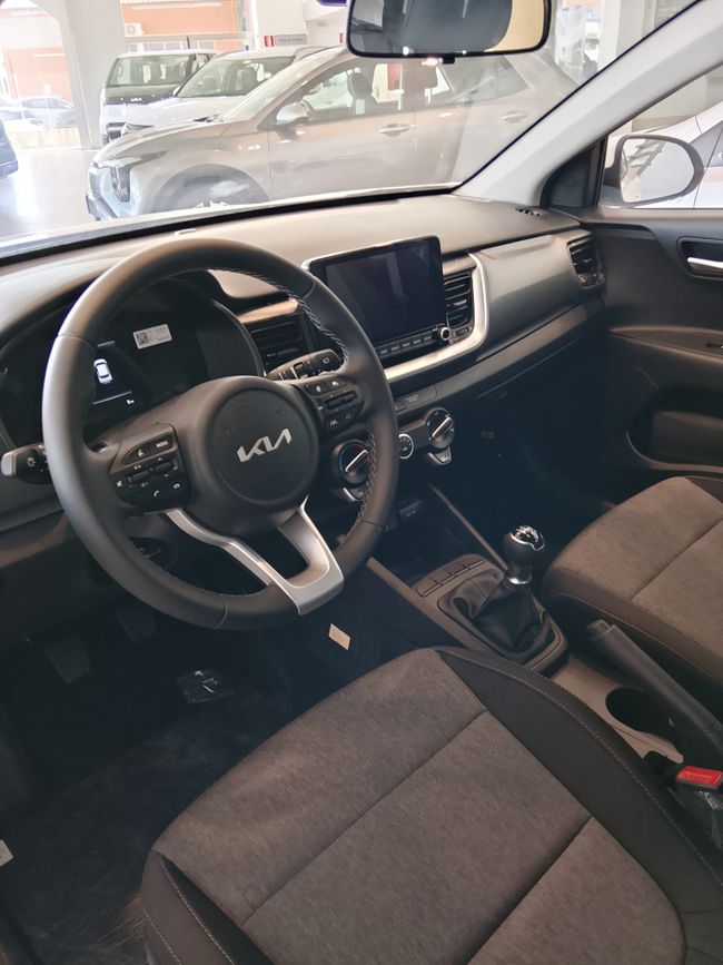 Kia Stonic 1.2 DPi 58kW (79CV) Concept  - Foto 8