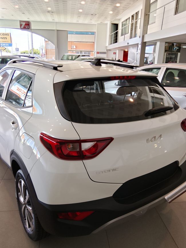 Kia Stonic 1.2 DPi 58kW (79CV) Concept  - Foto 6
