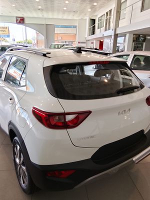 Kia Stonic 1.2 DPi 58kW (79CV) Concept  - Foto 9