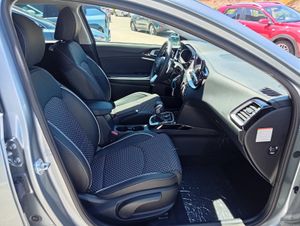 Kia Ceed 1.5 MHEV 103kW (140CV) Tech DCT  - Foto 25