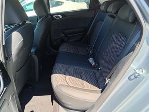 Kia Ceed 1.5 MHEV 103kW (140CV) Tech DCT  - Foto 23