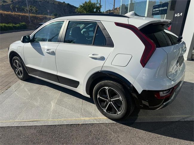Kia Niro 1.6 GDi PHEV 104kW (141CV) Drive  - Foto 7