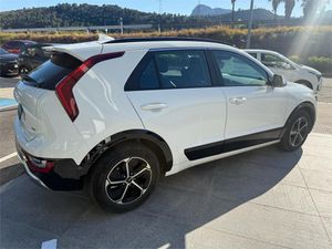 Kia Niro 1.6 GDi PHEV 104kW (141CV) Drive  - Foto 7