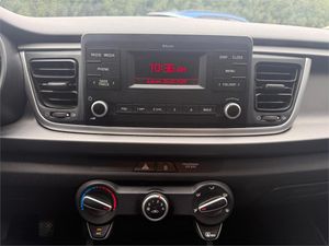 Kia Rio 1.2 DPi 62kW (84CV) Concept  - Foto 21