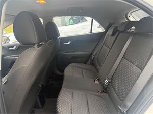 Kia Rio 1.2 DPi 62kW (84CV) Concept  - Foto 29