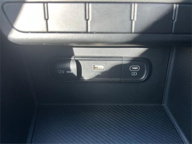 Kia Sportage 1.6 T-GDi MHEV 118kW (160CV) Drive 17