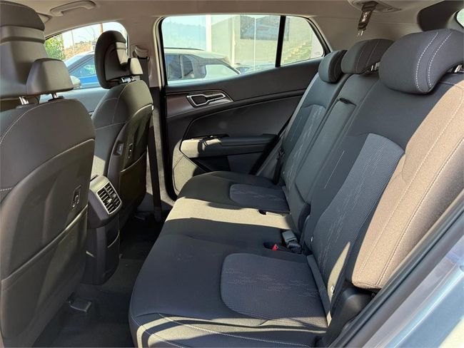 Kia Sportage 1.6 T-GDi MHEV 118kW (160CV) Drive 17