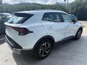 Kia Sportage 1.6 T-GDi MHEV 118kW (160CV) Drive 17