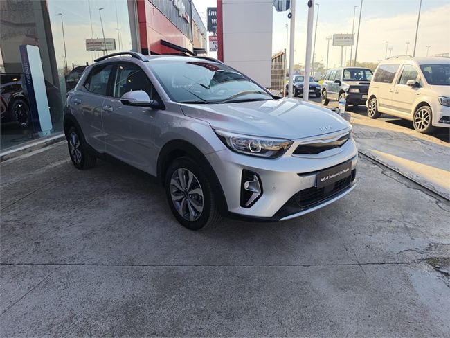 Kia Stonic 1.0 T-GDi 74kW (100CV) MHEV MT Drive  - Foto 4