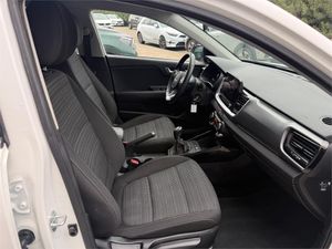 Kia Stonic 1.0 T-GDi 74kW (100CV) MHEV MT Drive  - Foto 29