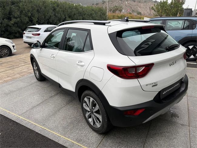 Kia Stonic 1.0 T-GDi 74kW (100CV) MHEV MT Drive  - Foto 7