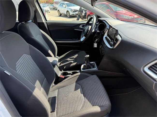Kia XCeed 1.0 T-GDi Drive 74kW (100CV)  - Foto 15
