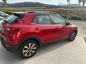 Kia Stonic 1.0 T-GDi 74kW (100CV) MHEV MT Drive  - Foto 7