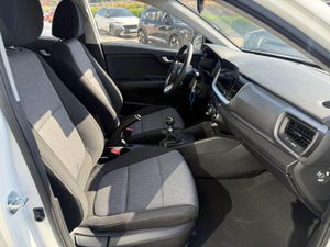 Kia Stonic 1.2 DPi 58kW (79CV) Concept  - Foto 31