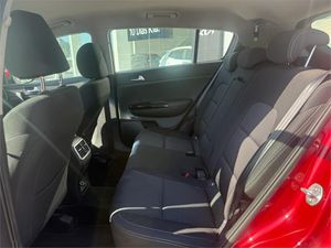 Kia Sportage 1.6 CRDi MHEV 100kW (136CV) Drive 4x2  - Foto 27