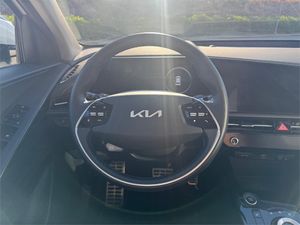 Kia Niro 1.6 GDi HEV 104kW (141CV) Emotion  - Foto 17