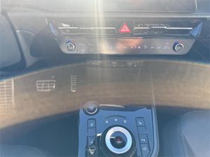 Kia Niro 1.6 GDi HEV 104kW (141CV) Emotion  - Foto 27