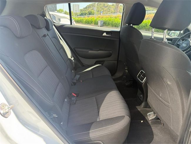 Kia Sportage 1.6 MHEV Drive 100kW (136CV) 4x2  - Foto 19