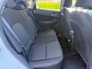 Hyundai Kona 1.6 GDI HEV Tecno DCT  - Foto 37