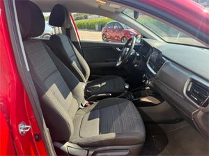 Kia Stonic 1.0 T-GDi 74kW (100CV) MHEV Drive DCT  - Foto 33