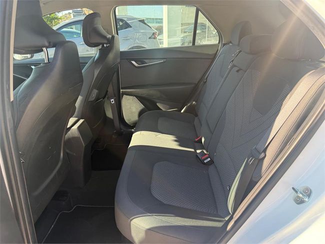 Kia Niro 1.6 GDi HEV 104kW (141CV) Concept  - Foto 16