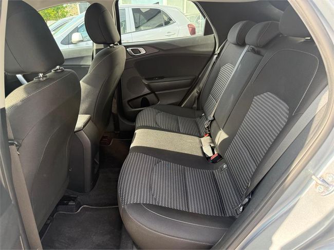 Kia XCeed 1.0 T-GDi Drive 74kW (100CV)  - Foto 16