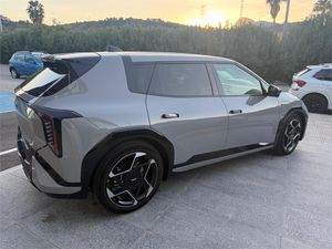 Kia EV4 GT-Line 81,4kWh 150kW (Long Range)  - Foto 7