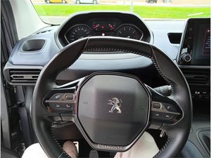 Peugeot Rifter Style Standard BlueHDi 73kW  - Foto 23