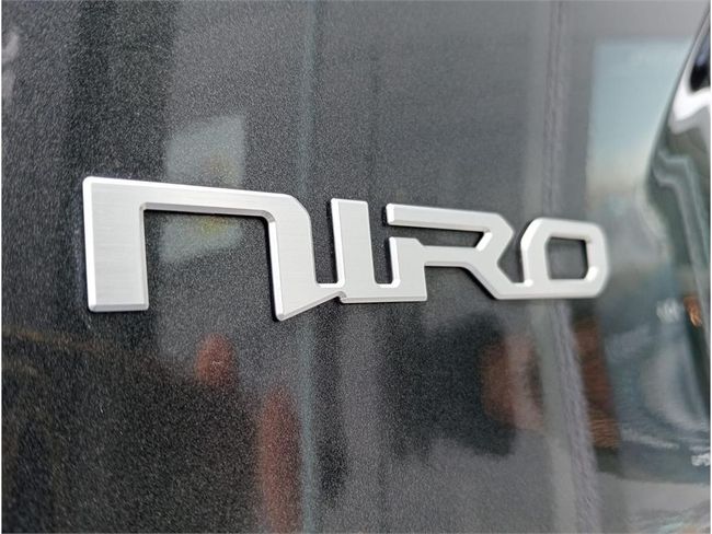 Kia Niro 1.6 GDi HEV 104kW (141CV) Concept  - Foto 17