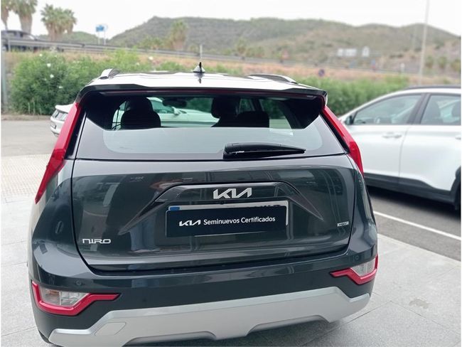 Kia Niro 1.6 GDi HEV 104kW (141CV) Concept  - Foto 5