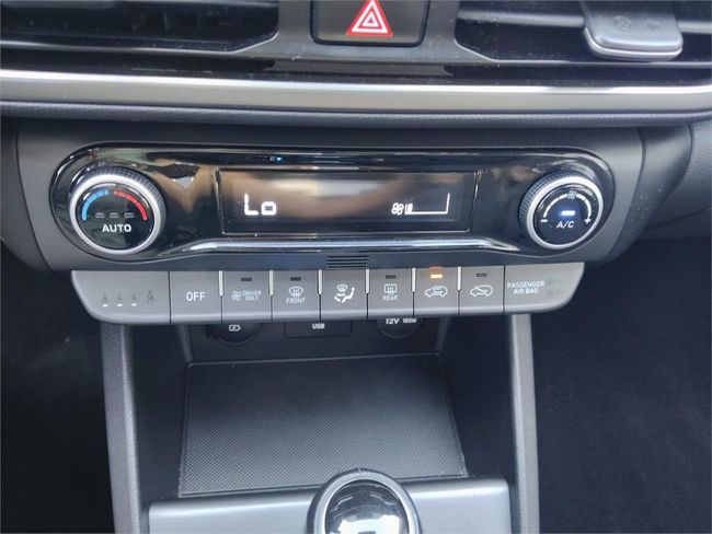 Hyundai Kona 1.6 GDI HEV Maxx DCT  - Foto 17