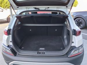 Hyundai Kona 1.6 GDI HEV Maxx DCT  - Foto 37