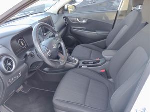 Hyundai Kona 1.6 GDI HEV Maxx DCT  - Foto 35