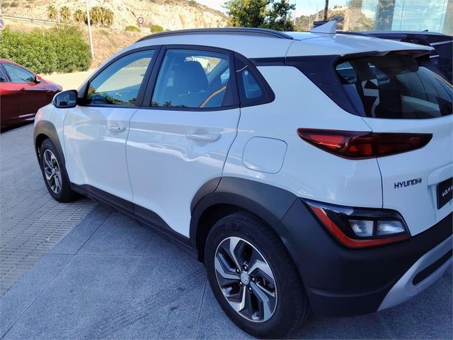 Hyundai Kona 1.6 GDI HEV Maxx DCT  - Foto 5