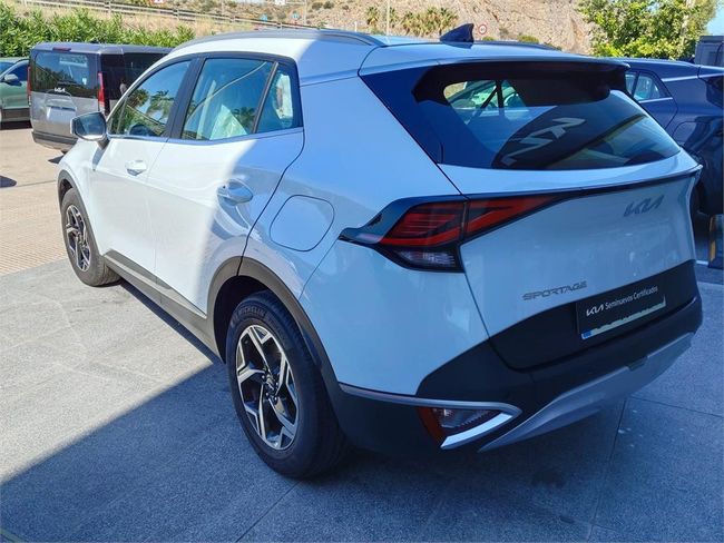Kia Sportage 1.6 T-GDi MHEV 118kW Business 4x4 DCT  - Foto 4