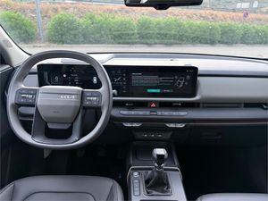 Kia Seltos 1.6 T-GDi 132kW (180CV) Drive 4x2  - Foto 13