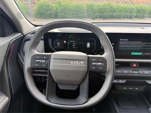 Kia Seltos 1.6 T-GDi 132kW (180CV) Drive 4x2  - Foto 15