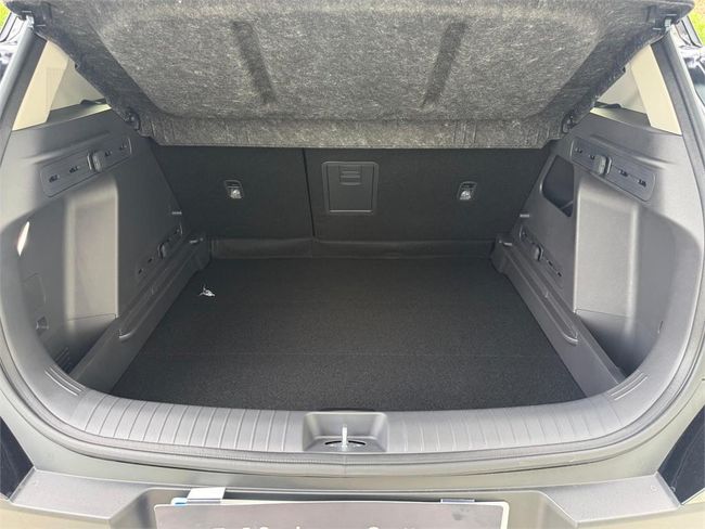 Kia Seltos 1.6 T-GDi 132kW (180CV) Drive 4x2  - Foto 21