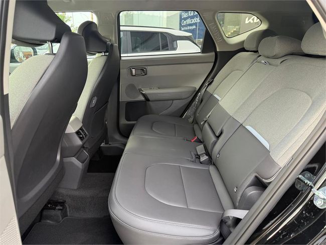 Kia Seltos 1.6 T-GDi 132kW (180CV) Drive 4x2  - Foto 18