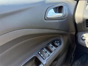 Ford C Max 1.5 EcoBoost 110kW (150CV) Titanium Auto  - Foto 21