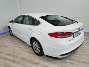 Ford Mondeo 2.0 TDCi 110kW PowerShift Business  - Foto 6