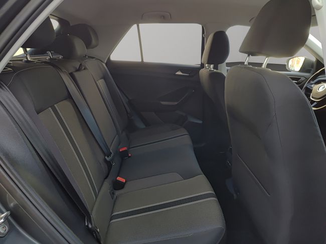 Volkswagen T-Roc Advance 2.0 TDI 110kW (150CV) DSG  - Foto 8
