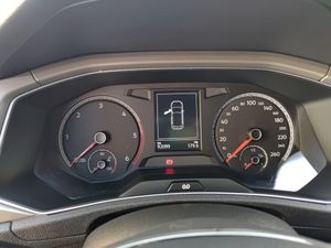Volkswagen T-Roc Advance 2.0 TDI 110kW (150CV) DSG  - Foto 11