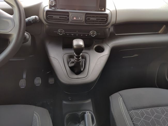 Peugeot Rifter Active Standard PureTech 81kW  - Foto 20