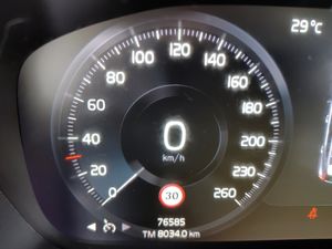 Volvo XC40 1.5 T2 Core Auto  - Foto 11