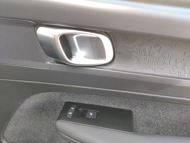 Volvo XC40 1.5 T2 Core Auto  - Foto 21