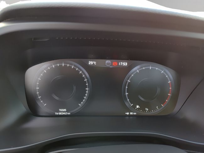 Volvo XC40 1.5 T2 Core Auto  - Foto 24