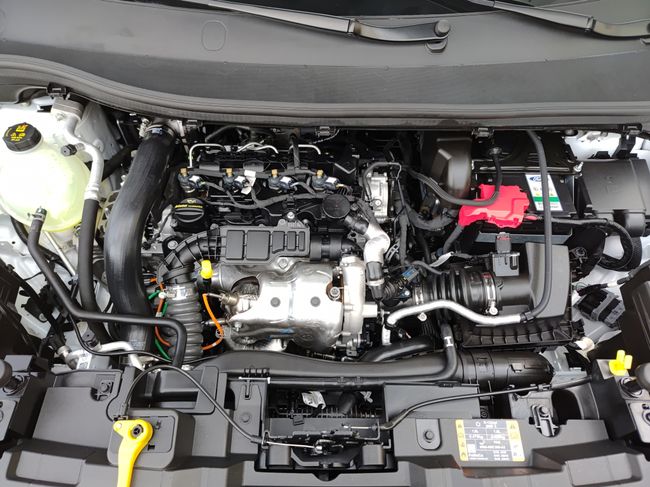 Ford Transit Courier Van   - Foto 22