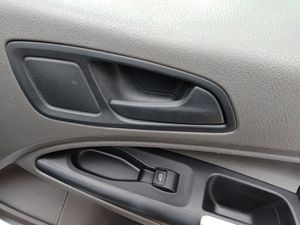 Ford Tourneo Connect 1.5 TDCi 74kW (100CV) Trend  - Foto 22